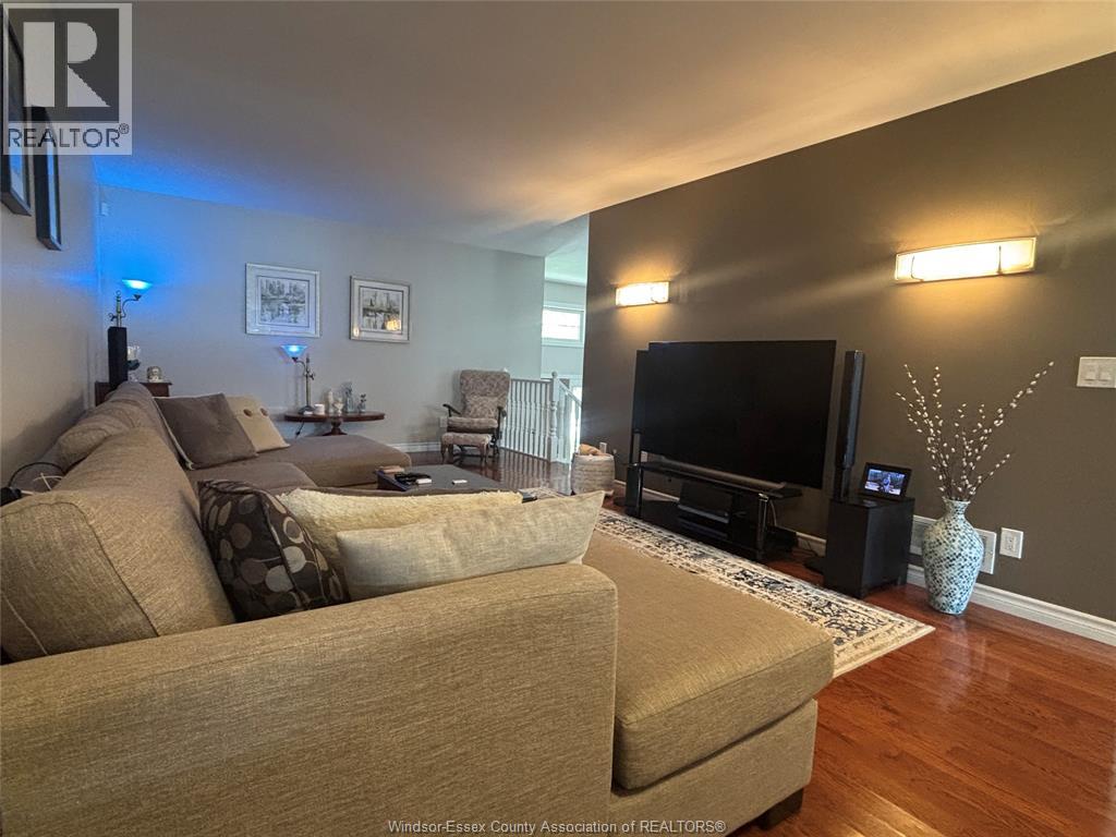 391 Jewel Street, Lasalle, Ontario  N9J 3X4 - Photo 7 - 26010491