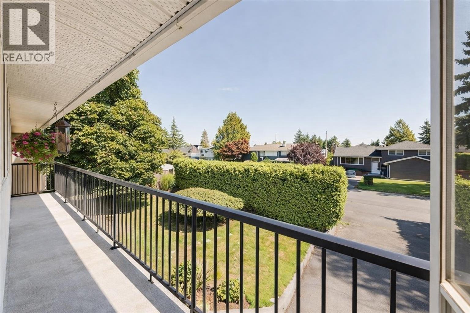 10231 Aintree Crescent, Richmond, British Columbia  V7A 3T9 - Photo 5 - R3087929