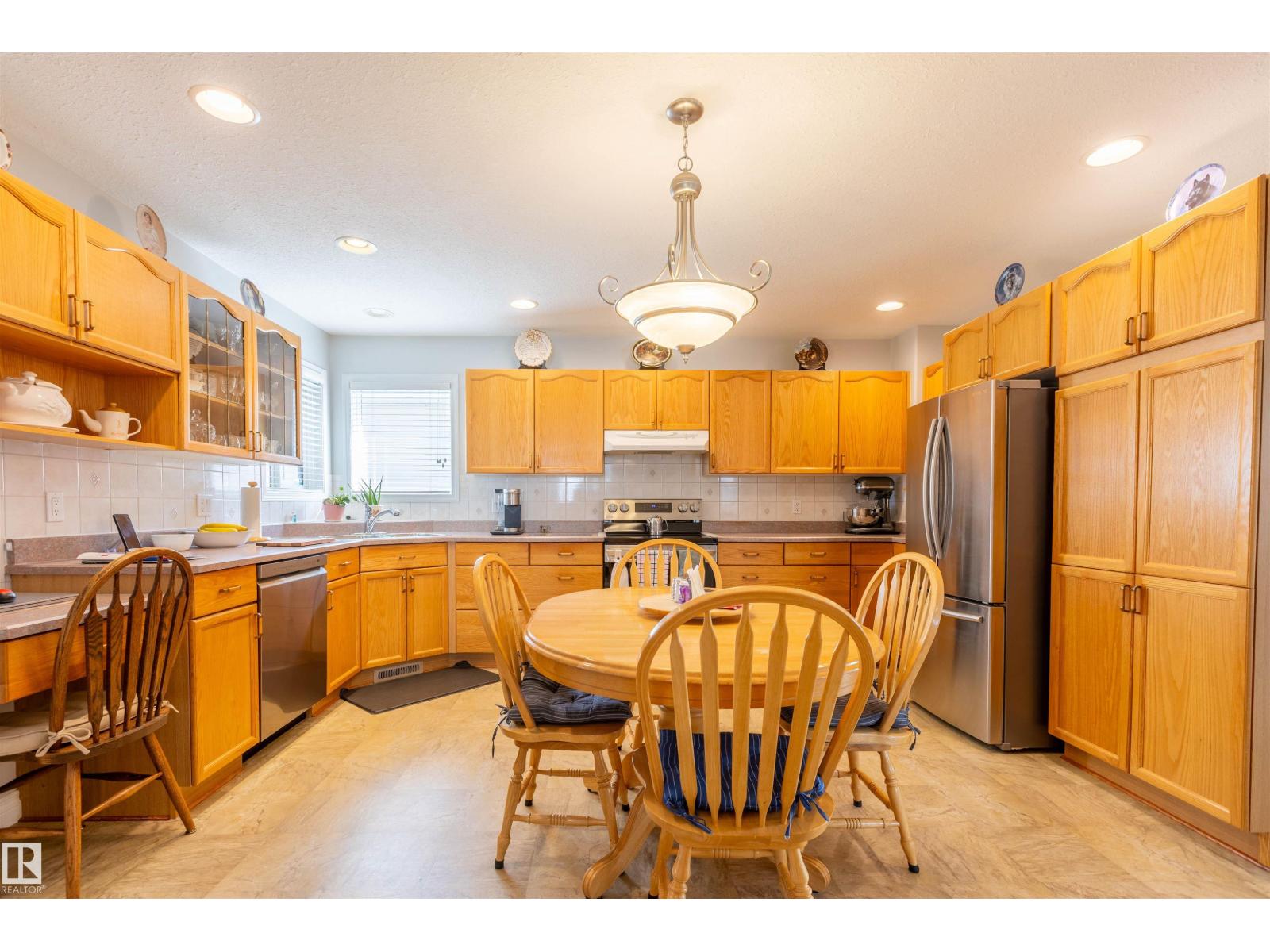 8704 99 Av, Morinville, Alberta  T8R 1S8 - Photo 13 - E4486508