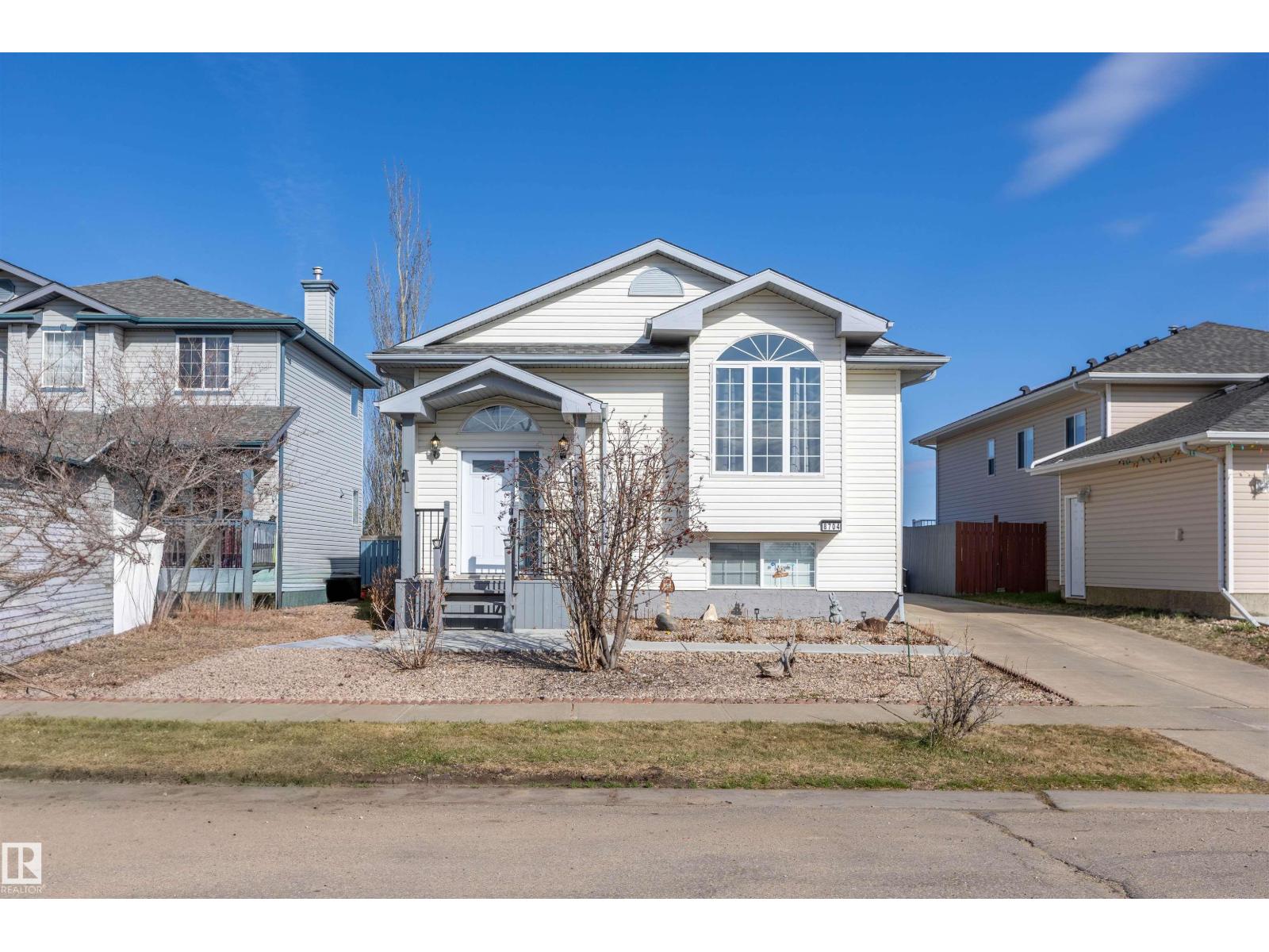 8704 99 Av, Morinville, Alberta  T8R 1S8 - Photo 2 - E4486508