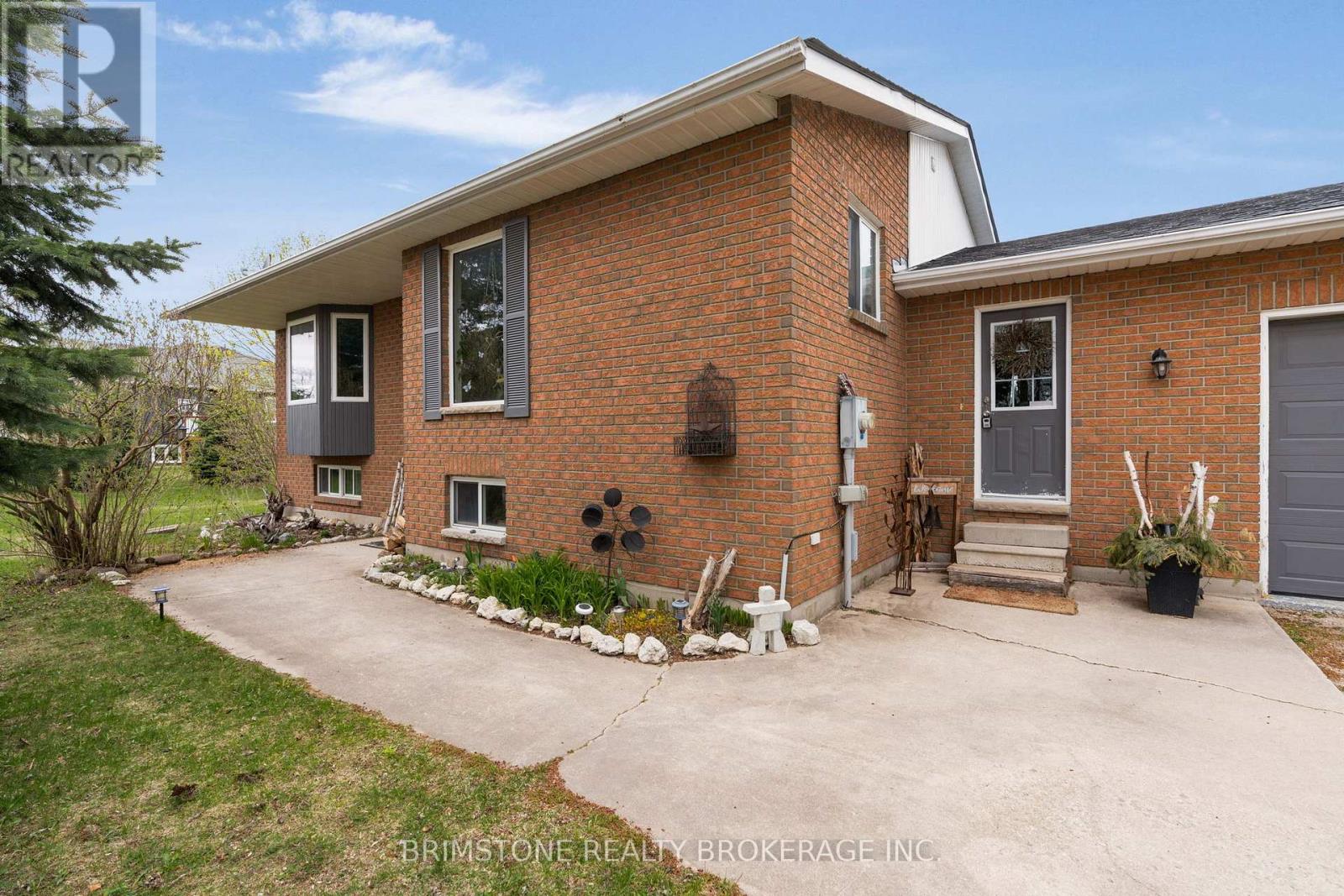 220 MORGAN ROAD, Wasaga Beach, Ontario