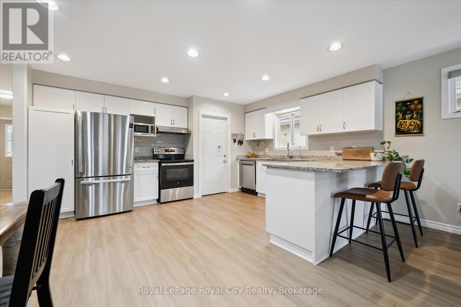 45 Borland Drive, Guelph, Ontario  N1G 5B5 - Photo 6 - X12806324