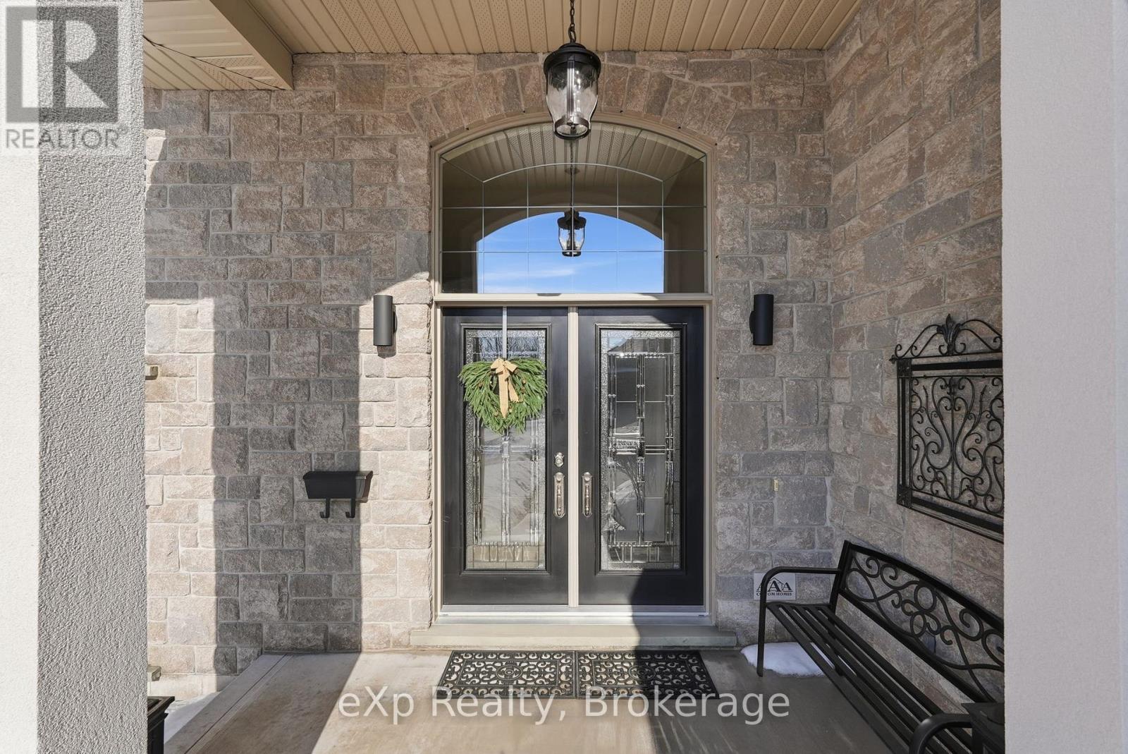 185 Ruby's Crescent, Wellington North, Ontario  N0G 2L2 - Photo 4 - X12832390