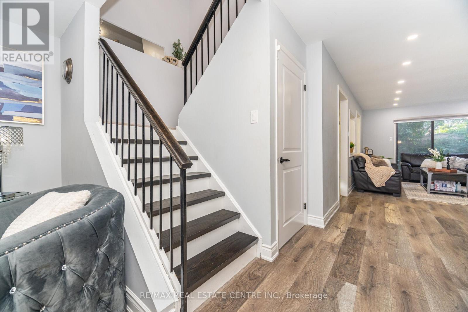 44 Abelard Avenue, Brampton, Ontario  L6Y 2K8 - Photo 25 - W13101164
