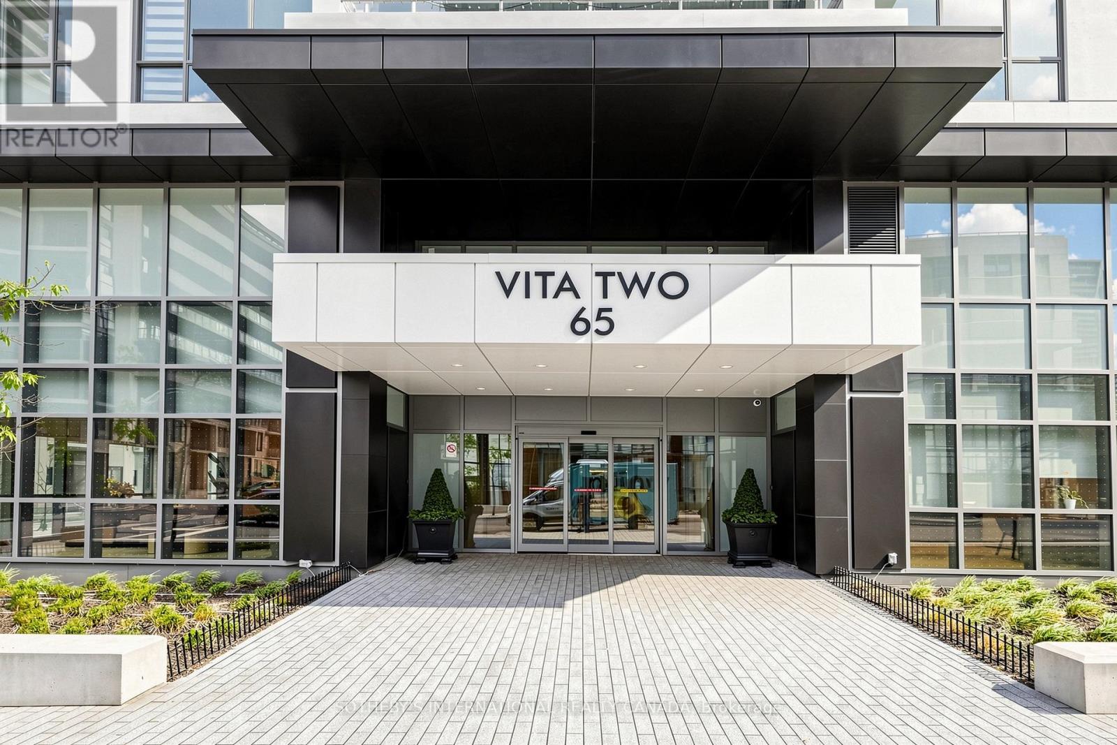 1201 - 65 Annie Craig Drive, Toronto, Ontario  M8V 0G3 - Photo 2 - W13101176
