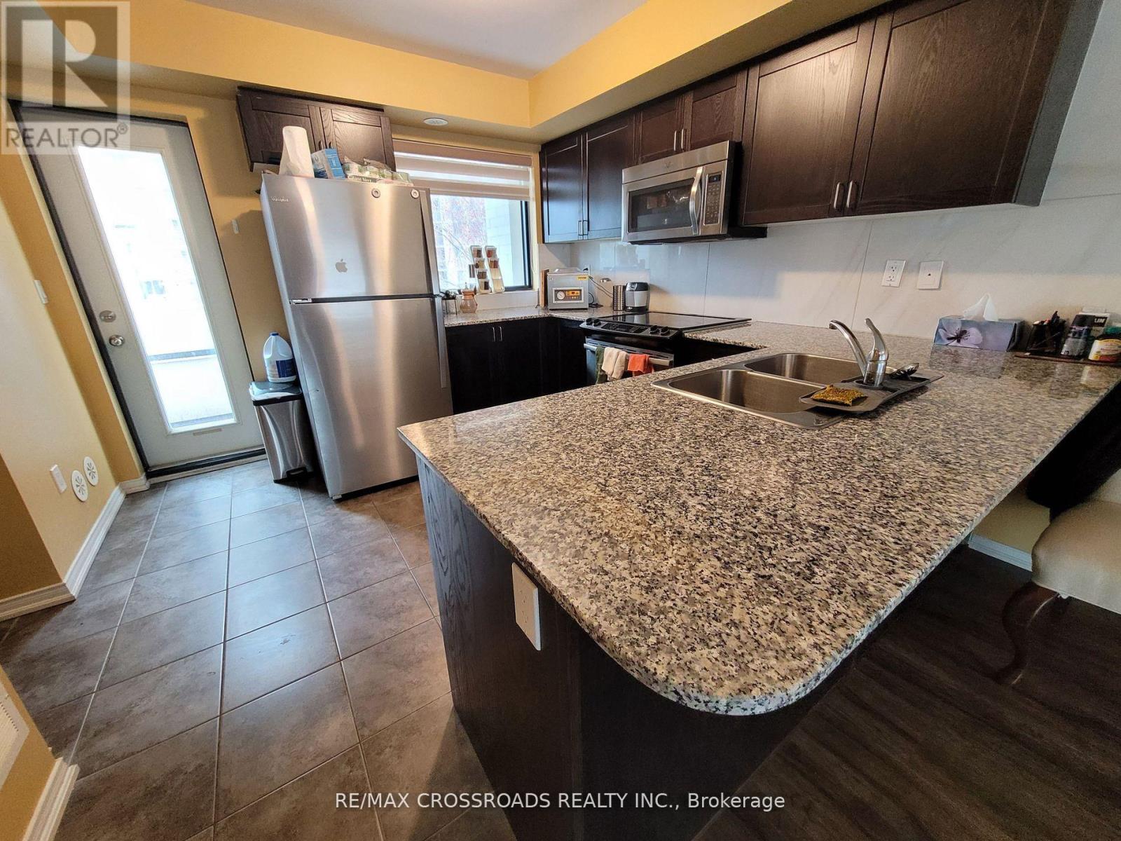 202 - 134 Widdicombe Hill Boulevard, Toronto, Ontario  M9R 0A9 - Photo 5 - W13101254