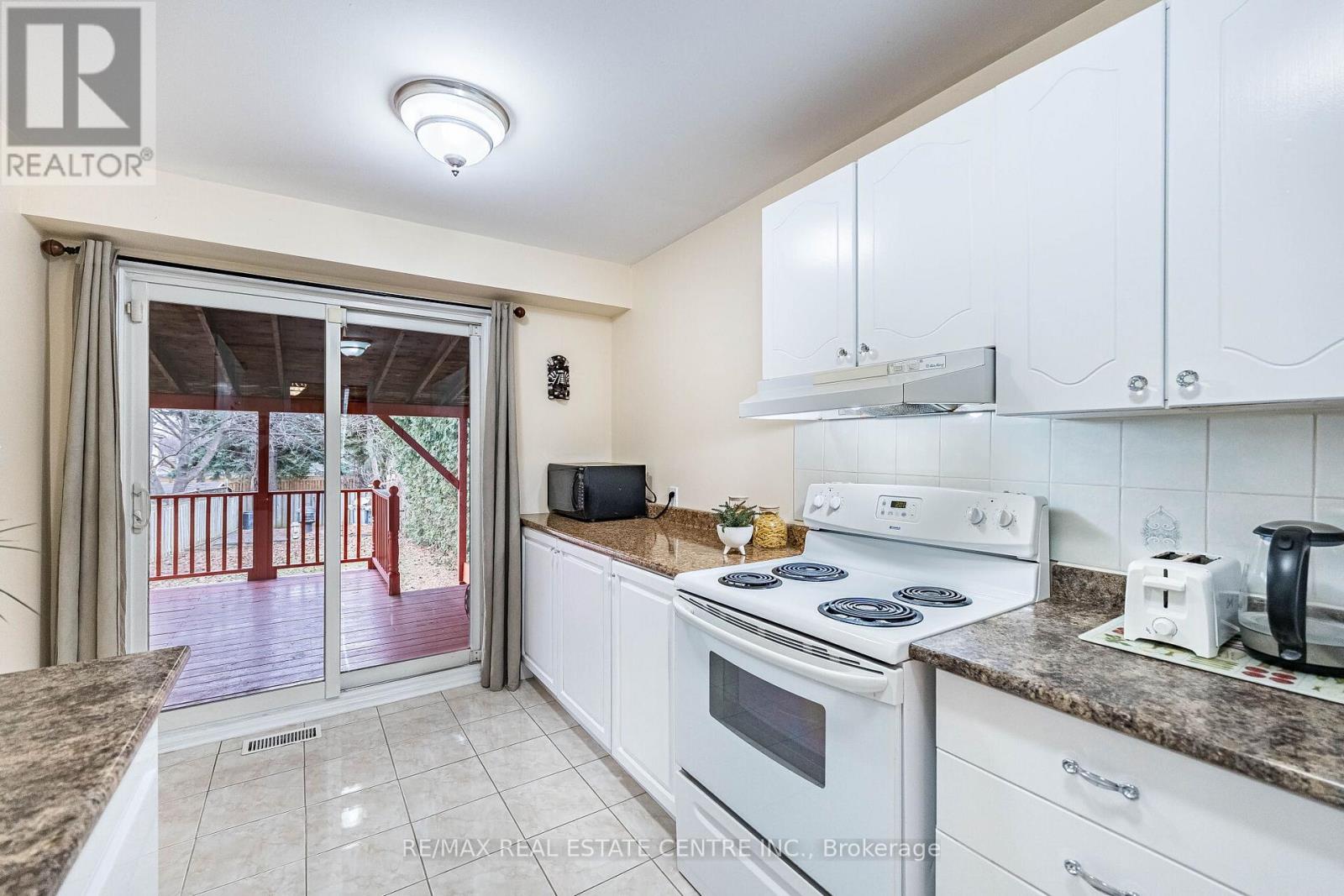 1 Northgate Boulevard, Brampton, Ontario  L6S 4G6 - Photo 10 - W13101292