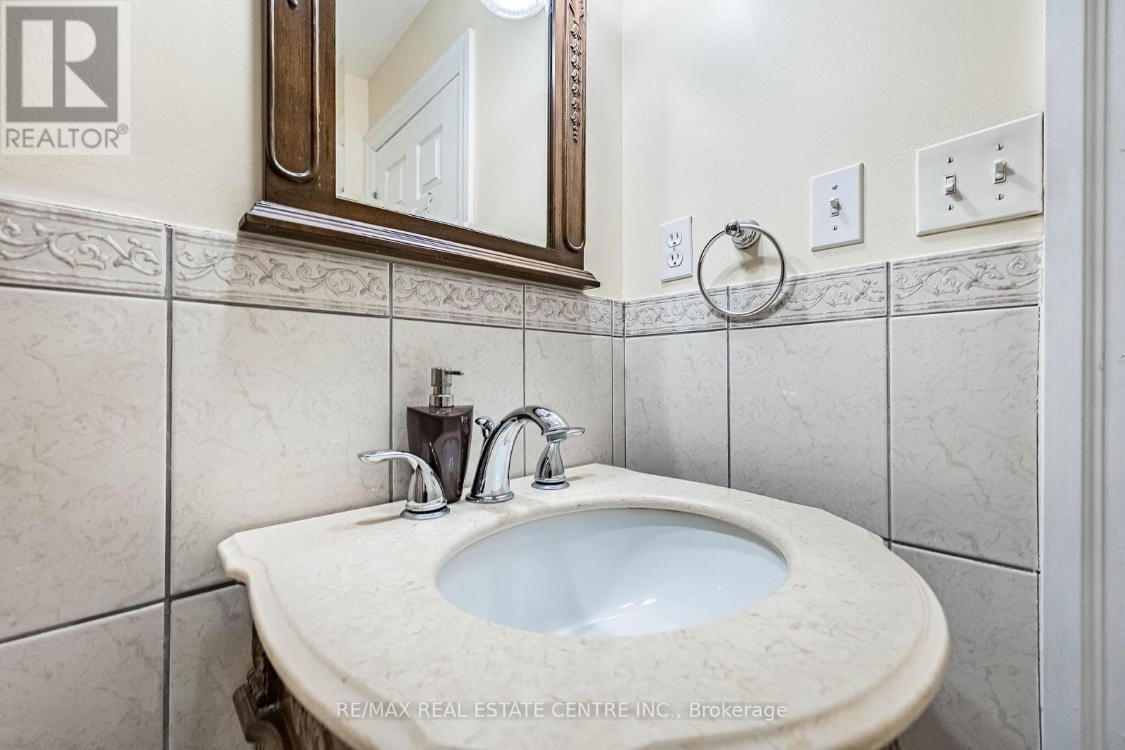 1 Northgate Boulevard, Brampton, Ontario  L6S 4G6 - Photo 24 - W13101292