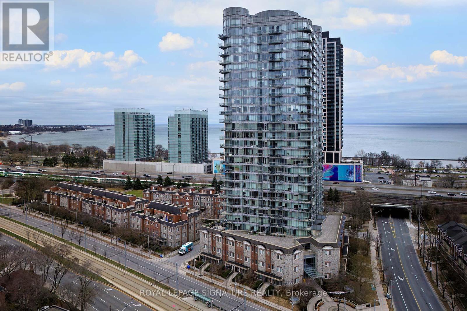 1803 - 15 WINDERMERE AVENUE, Toronto, Ontario