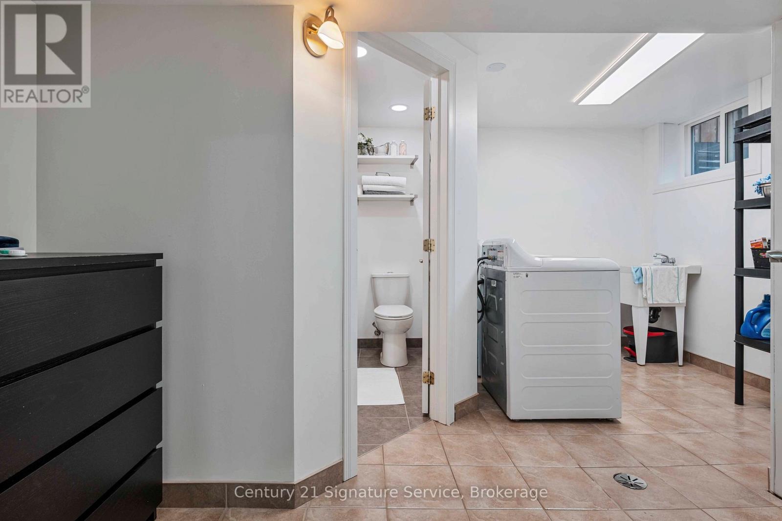 2235 Denise Road, Mississauga, Ontario  L4X 1J2 - Photo 34 - W13101348
