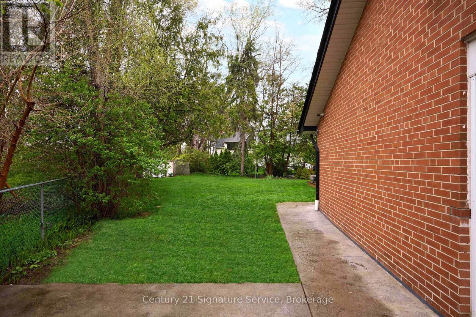 2235 Denise Road, Mississauga, Ontario  L4X 1J2 - Photo 41 - W13101348