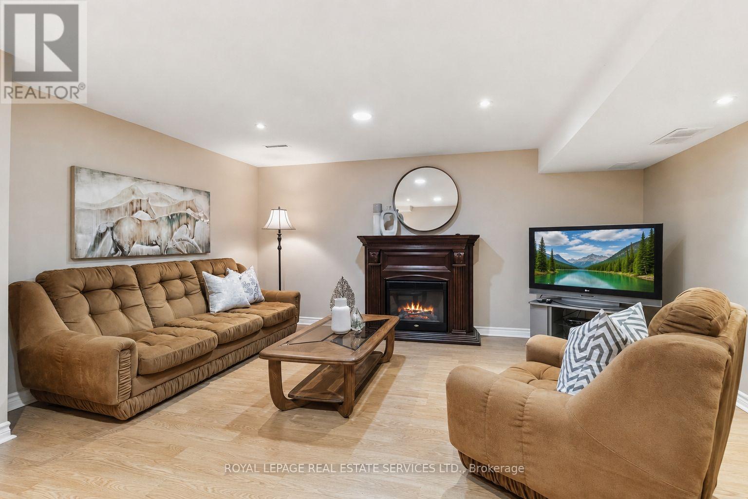 550 Petawawa Crescent, Mississauga, Ontario  L4Z 2N3 - Photo 33 - W13101352