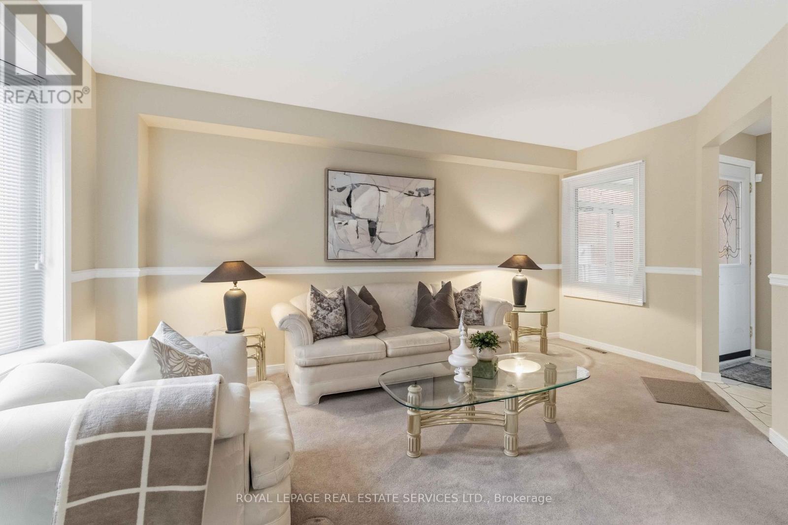 550 Petawawa Crescent, Mississauga, Ontario  L4Z 2N3 - Photo 4 - W13101352