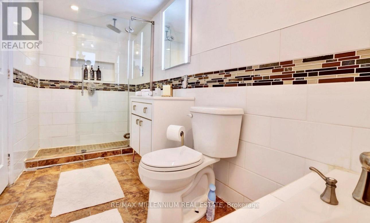1106 Haig Boulevard, Mississauga, Ontario  L5E 2M5 - Photo 10 - W13101362