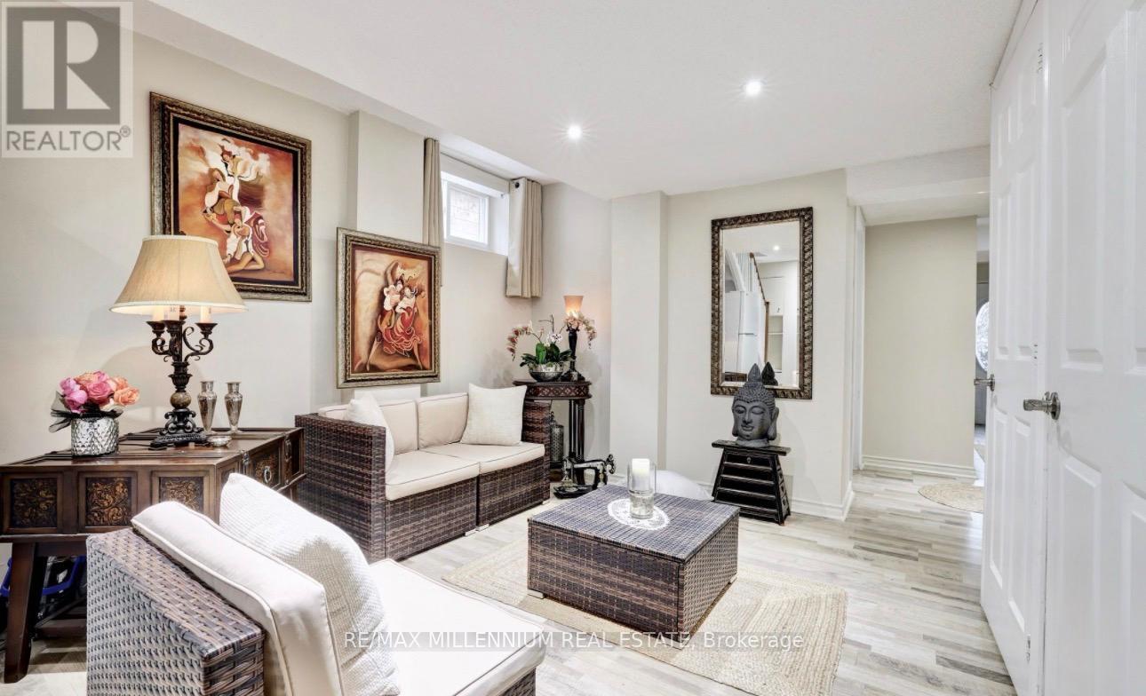 1106 Haig Boulevard, Mississauga, Ontario  L5E 2M5 - Photo 13 - W13101362
