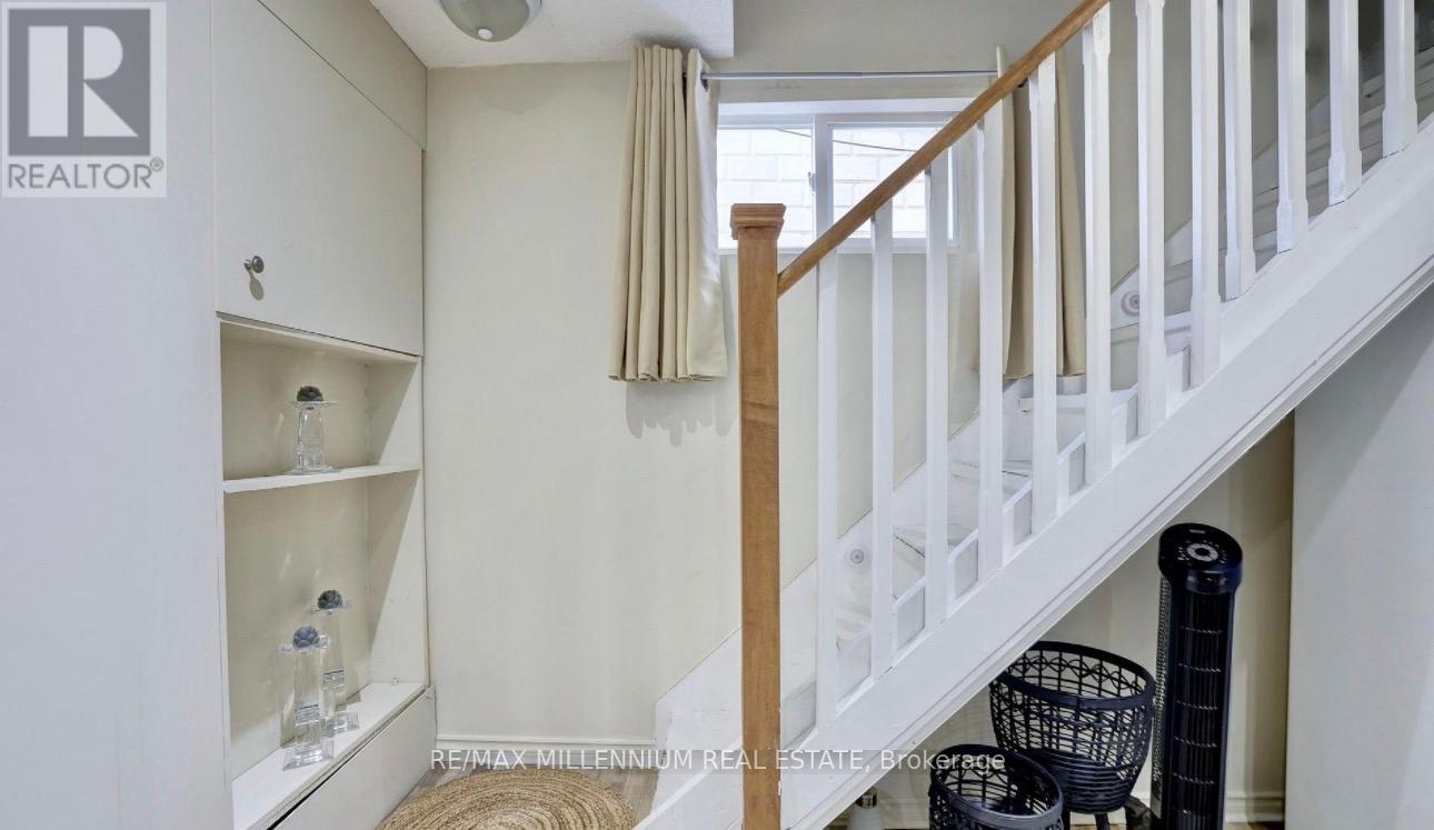 1106 Haig Boulevard, Mississauga, Ontario  L5E 2M5 - Photo 7 - W13101362