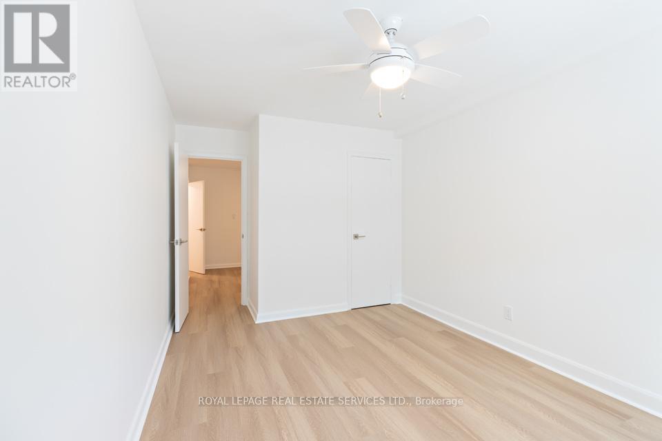 Lower - 315a Indian Grove, Toronto, Ontario  M6P 2H6 - Photo 9 - W13101370