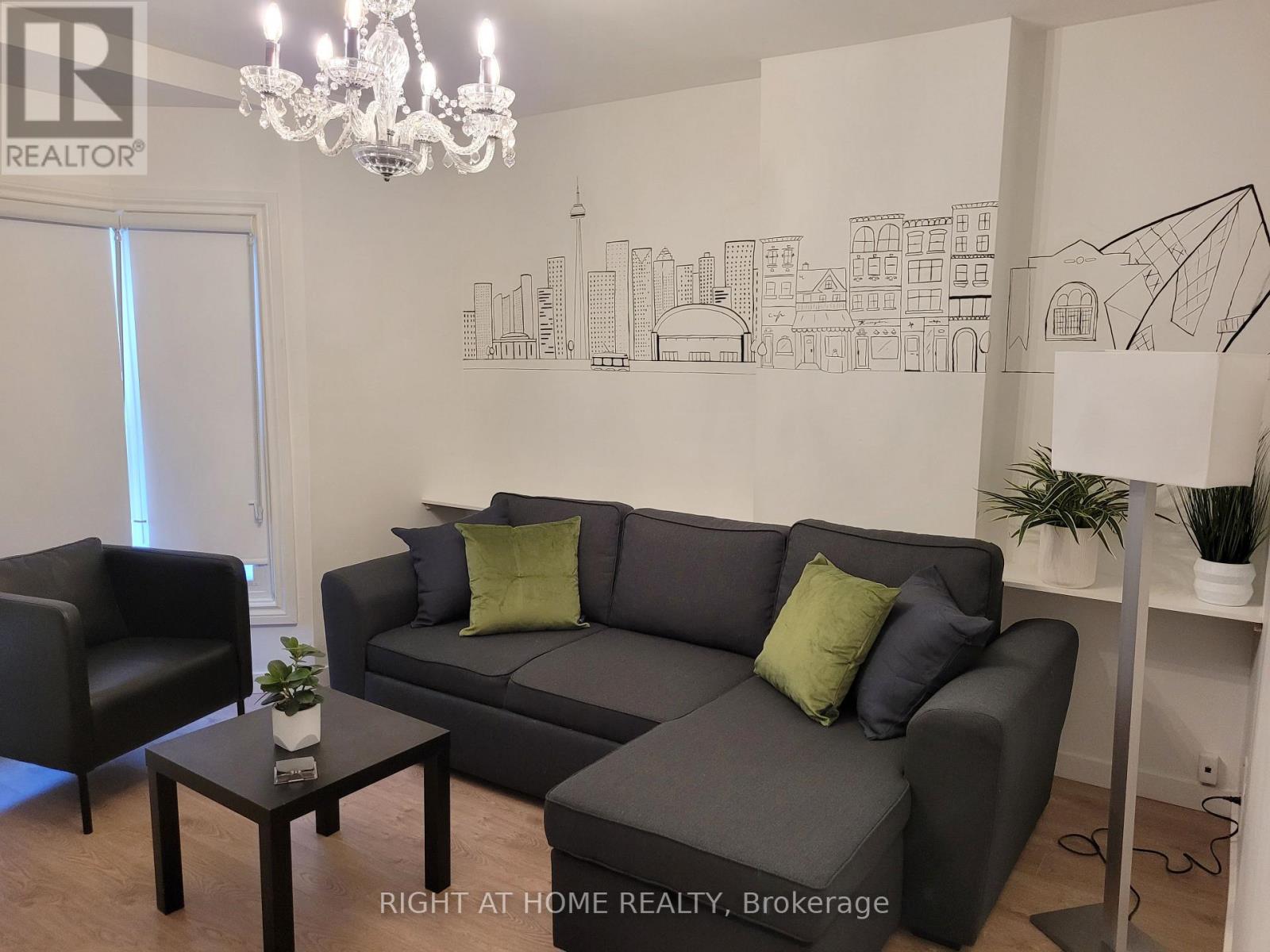2nd Floor - 1054 Dufferin Street, Toronto, Ontario  M6H 4B6 - Photo 1 - W13101418