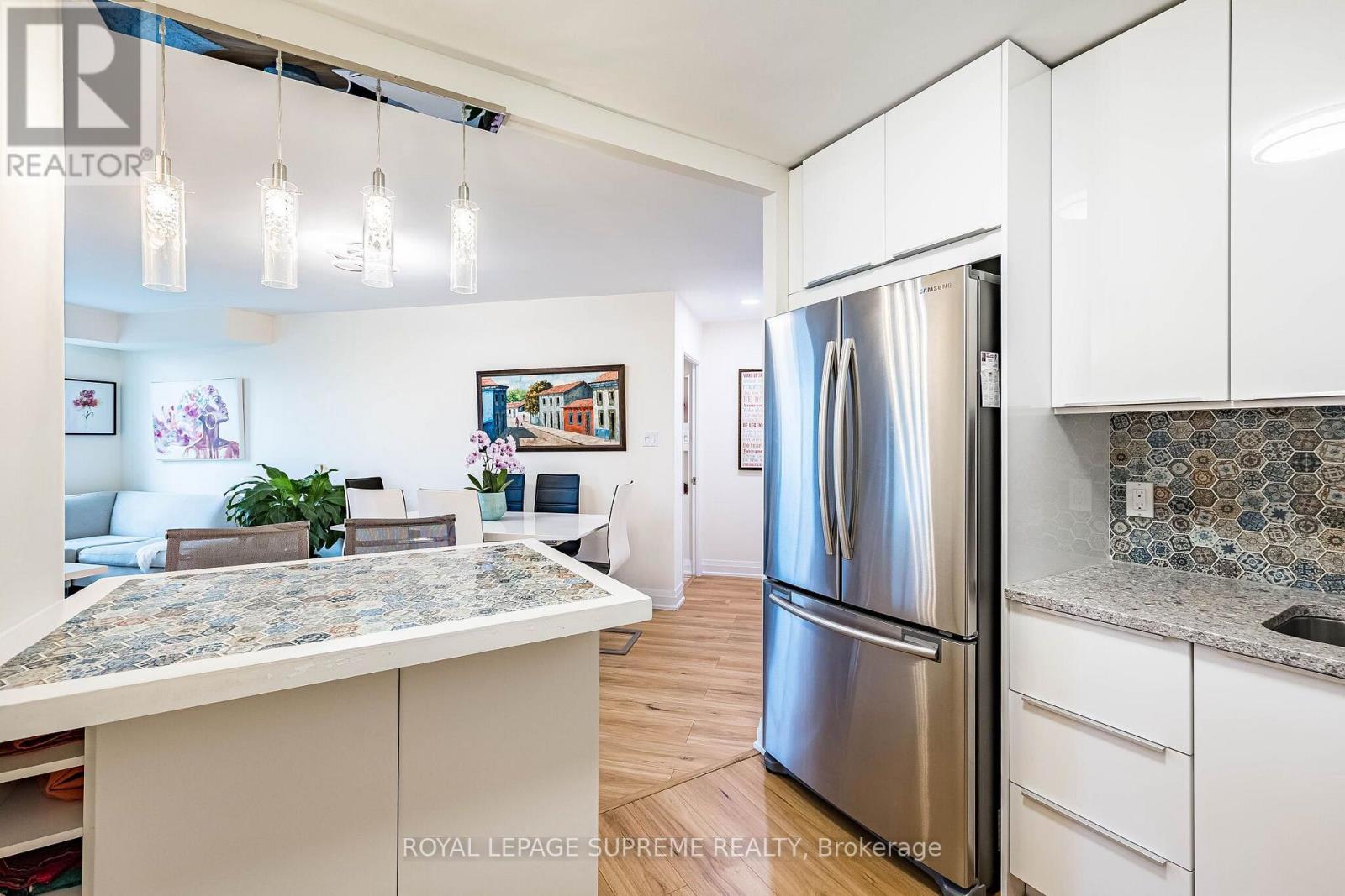 409 - 3559 Eglinton Avenue W, Toronto, Ontario  M6M 5C6 - Photo 19 - W13101422
