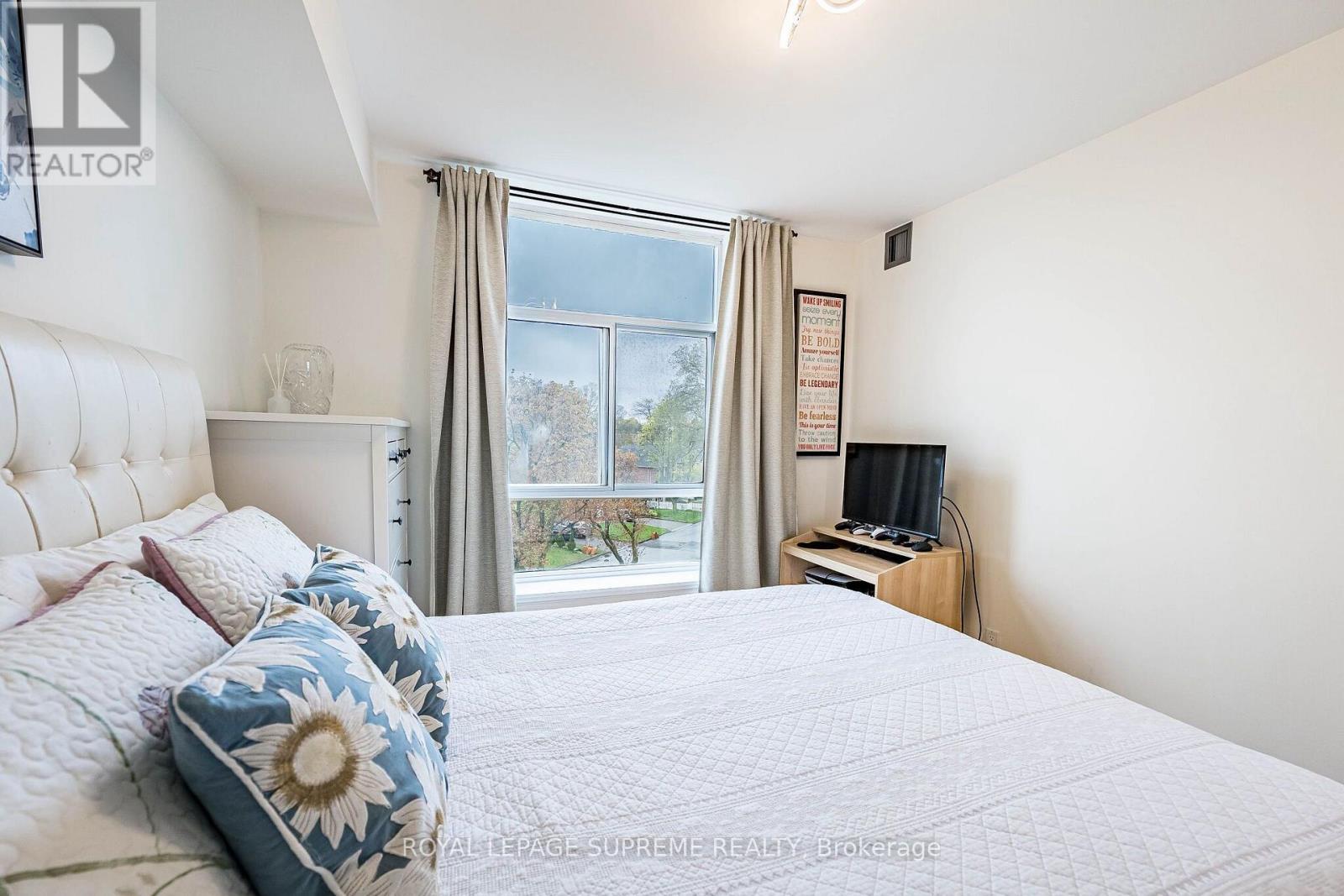 409 - 3559 Eglinton Avenue W, Toronto, Ontario  M6M 5C6 - Photo 34 - W13101422