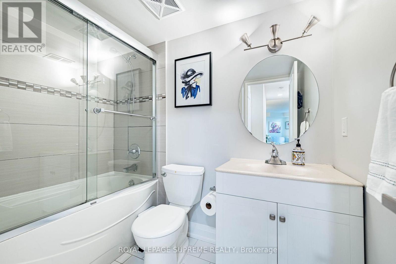 409 - 3559 Eglinton Avenue W, Toronto, Ontario  M6M 5C6 - Photo 36 - W13101422