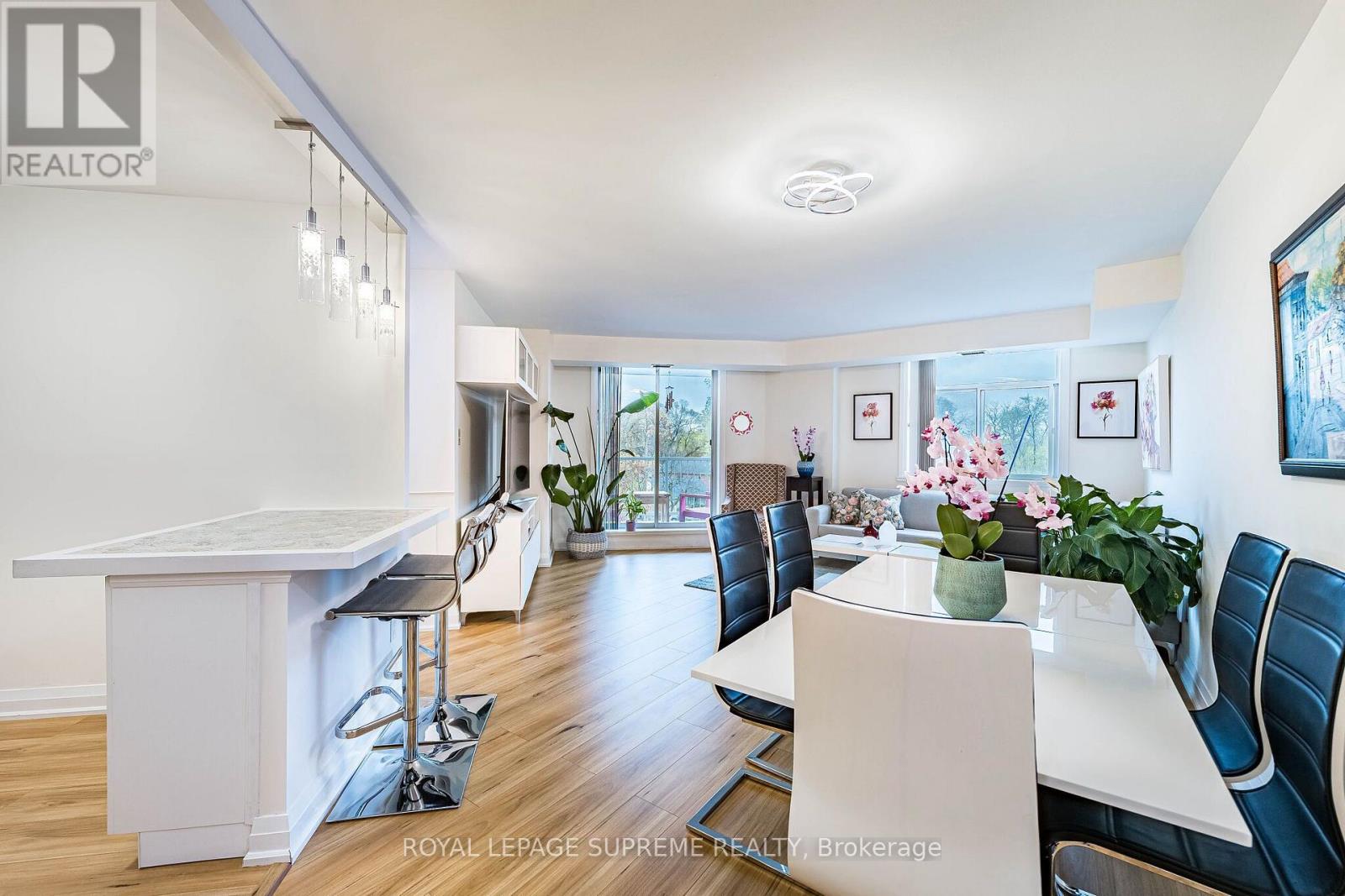 409 - 3559 Eglinton Avenue W, Toronto, Ontario  M6M 5C6 - Photo 8 - W13101422