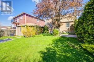 31 Melody Road S, Toronto, Ontario  M9M 1C9 - Photo 38 - W13101466