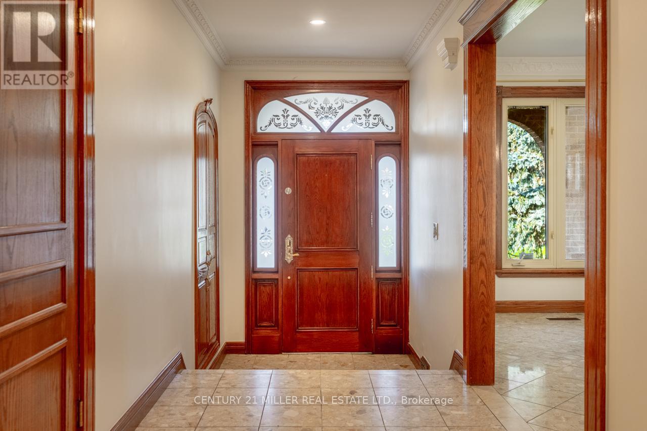 A - 477 Valleyview Crescent, Milton, Ontario  L9T 3L3 - Photo 4 - W13101474
