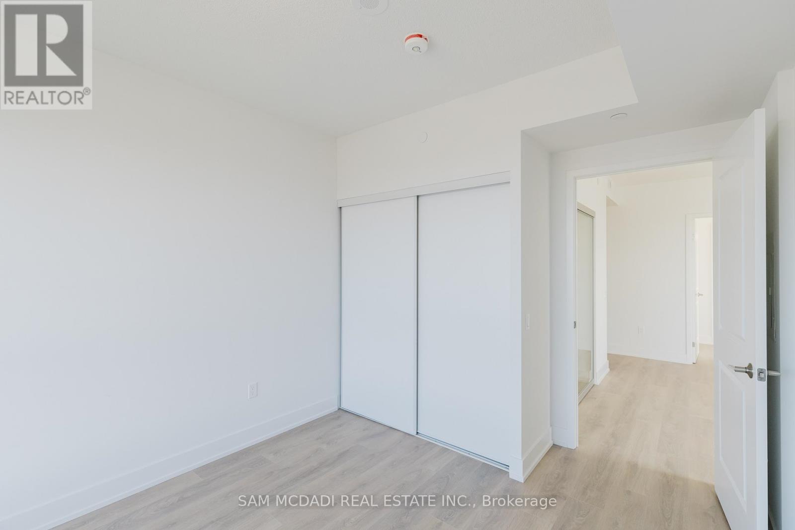 2003 - 202 Burnhamthorpe Road E, Mississauga, Ontario  L5A 0B2 - Photo 12 - W13101538