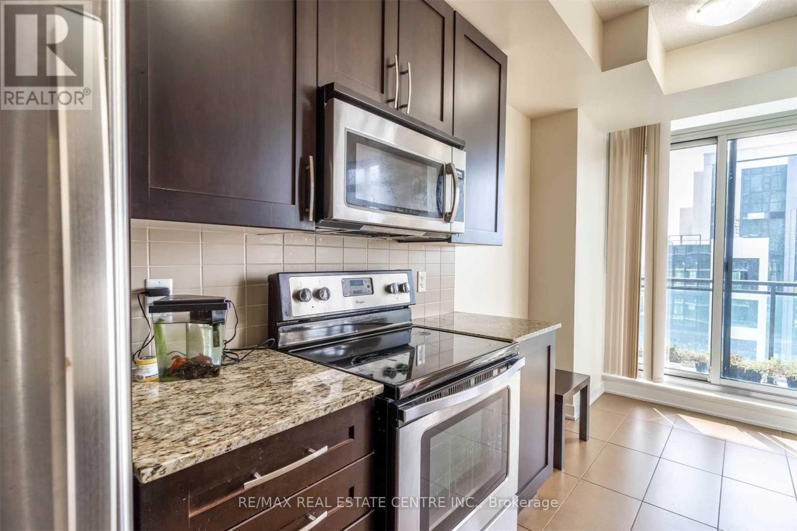 3406 - 4065 Brickstone Mews, Mississauga, Ontario  L5B 0G3 - Photo 16 - W13101574