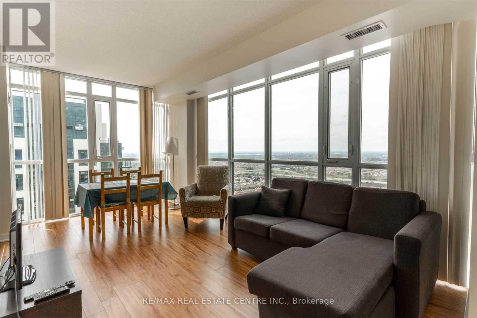 3406 - 4065 Brickstone Mews, Mississauga, Ontario  L5B 0G3 - Photo 2 - W13101574