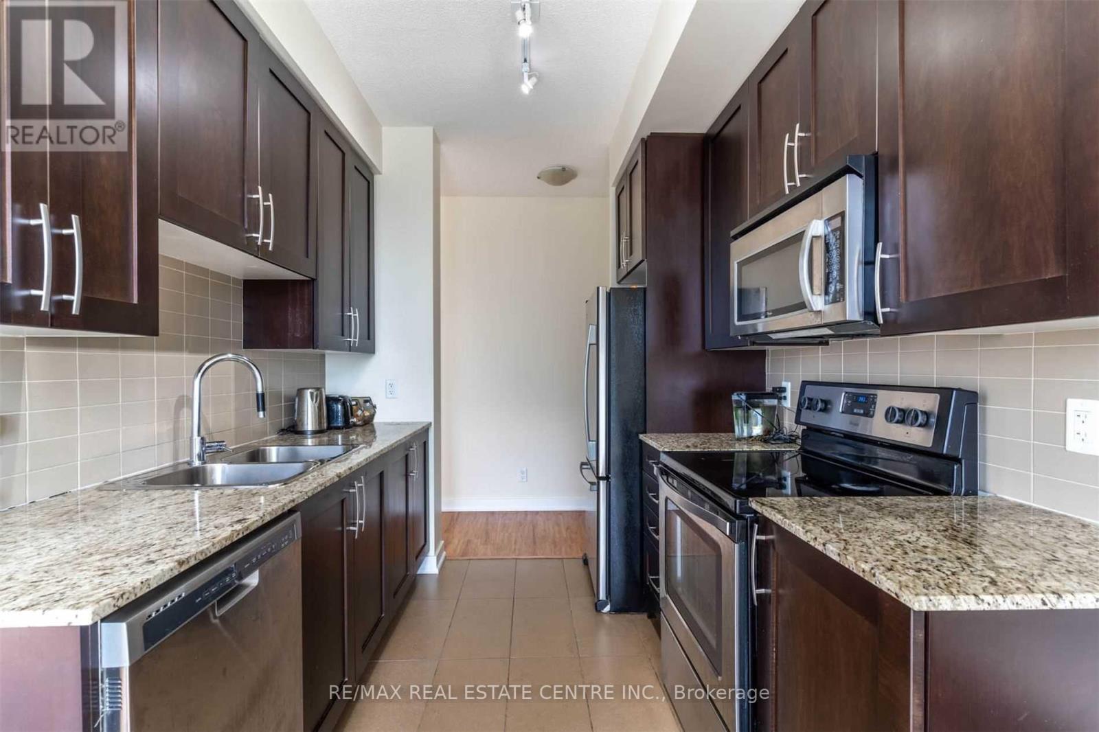 3406 - 4065 Brickstone Mews, Mississauga, Ontario  L5B 0G3 - Photo 4 - W13101574