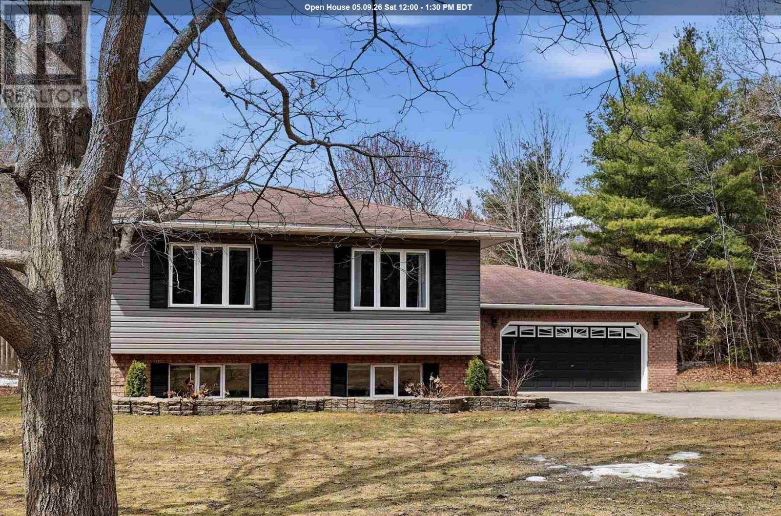527 Moss RD, Sault Ste. Marie, Ontario
