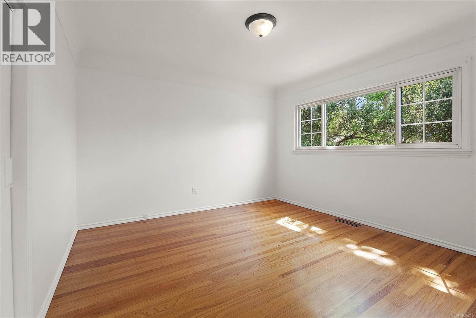 1290 Derby Rd, Saanich, British Columbia  V8P 1S8 - Photo 24 - 1036216