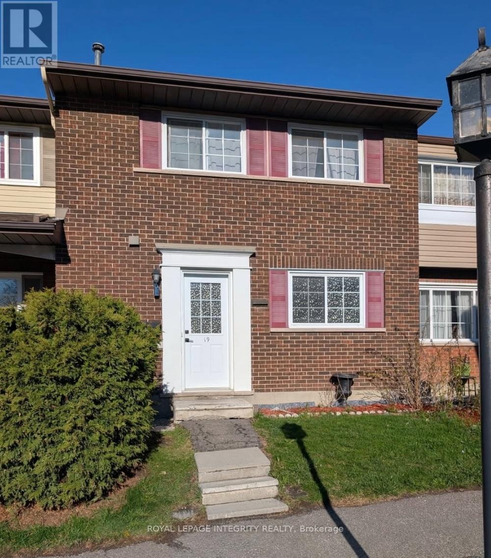 19 - 1585 HERON ROAD, Ottawa, Ontario