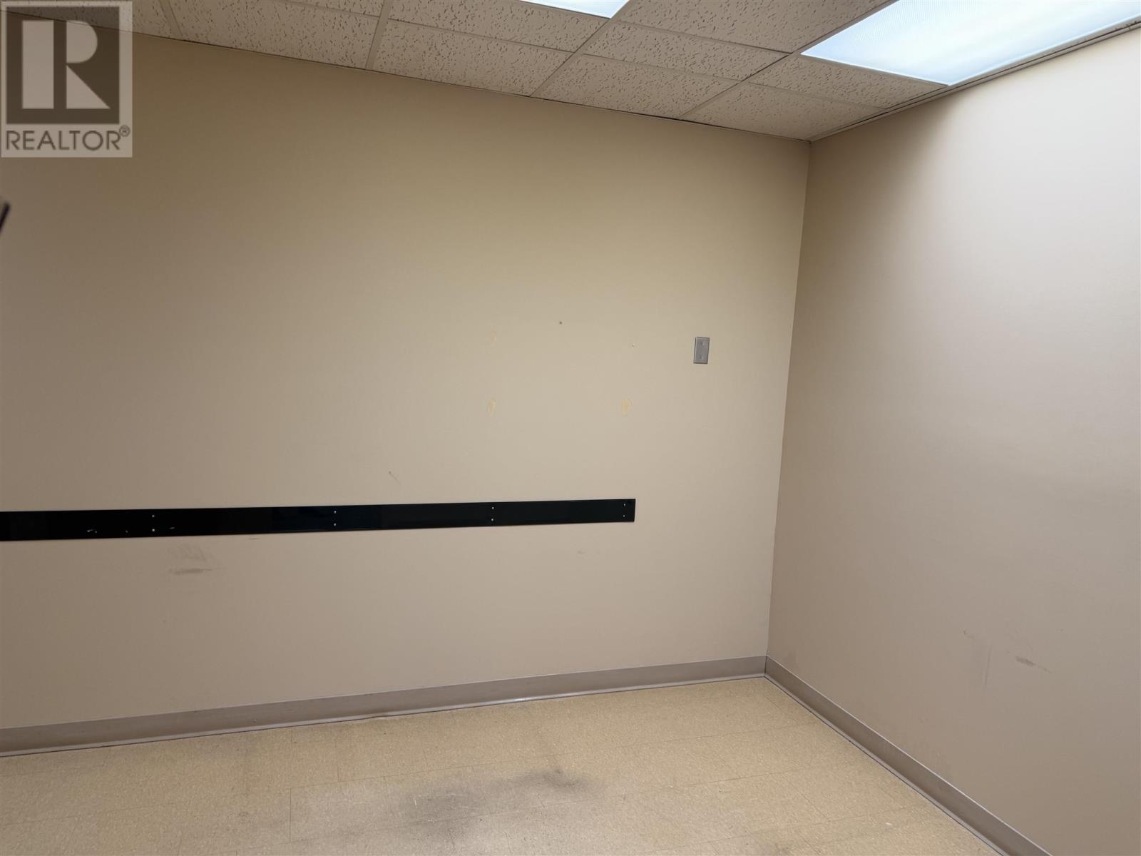 955 Queen St E # 108, Sault Ste. Marie, Ontario  P6A 2C3 - Photo 4 - SM260931