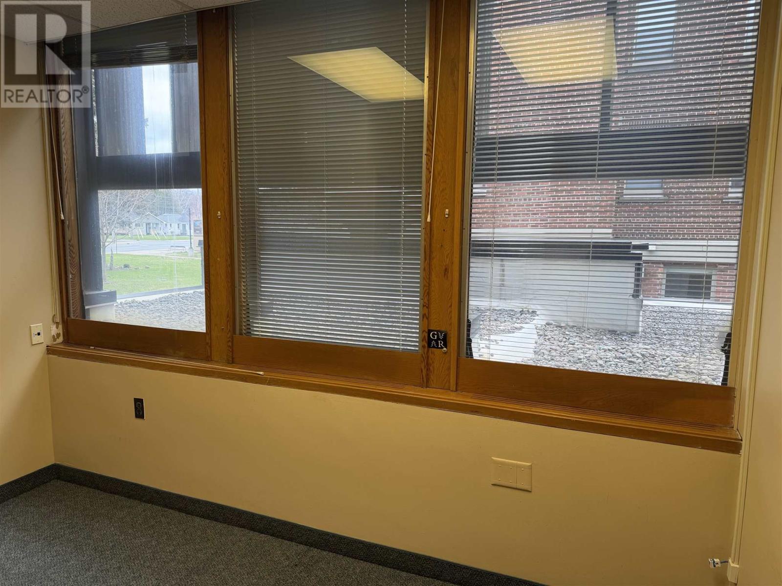 955 Queen St E # 108, Sault Ste. Marie, Ontario  P6A 2C3 - Photo 6 - SM260931