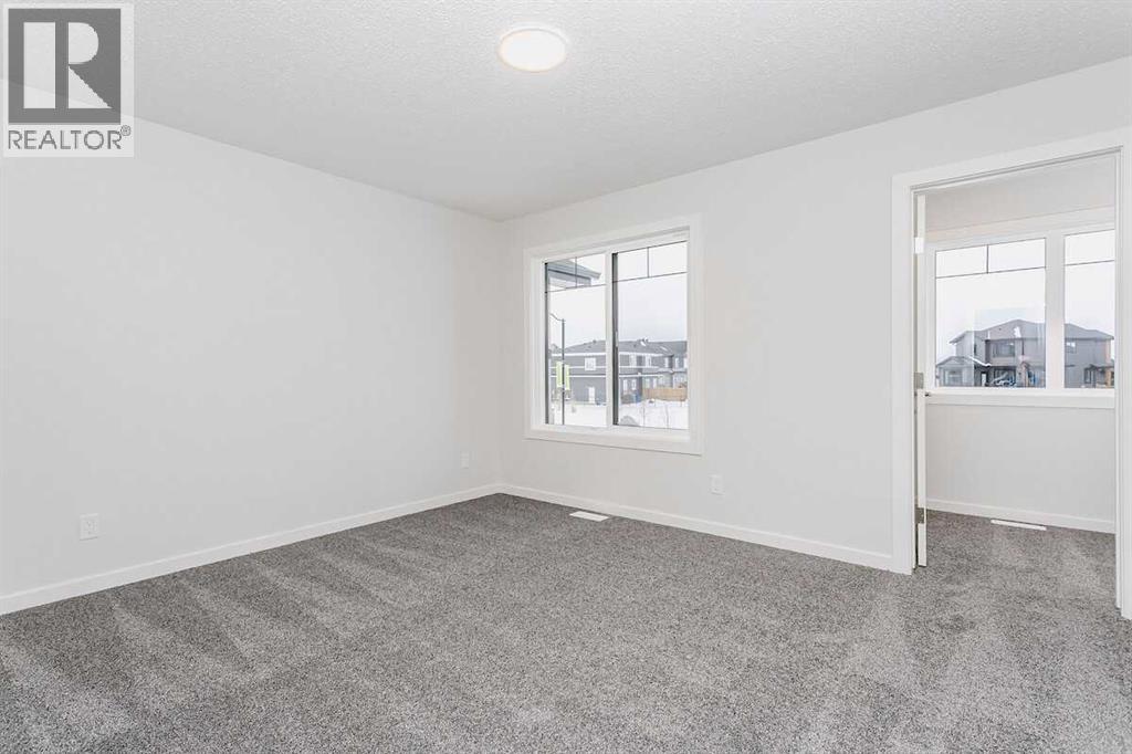 230 Heartwood Parade SE, Calgary, Alberta  T3S 0S1 - Photo 9 - A2284615