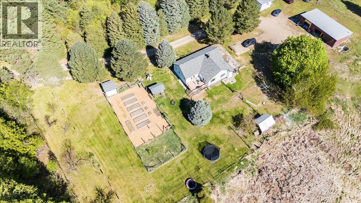 3018 6 Highway, Slocan Park, British Columbia  V0G 2E0 - Photo 2 - 10386255