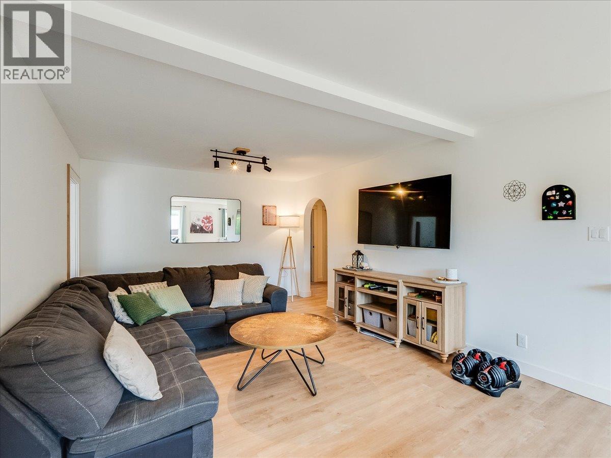3018 6 Highway, Slocan Park, British Columbia  V0G 2E0 - Photo 41 - 10386255