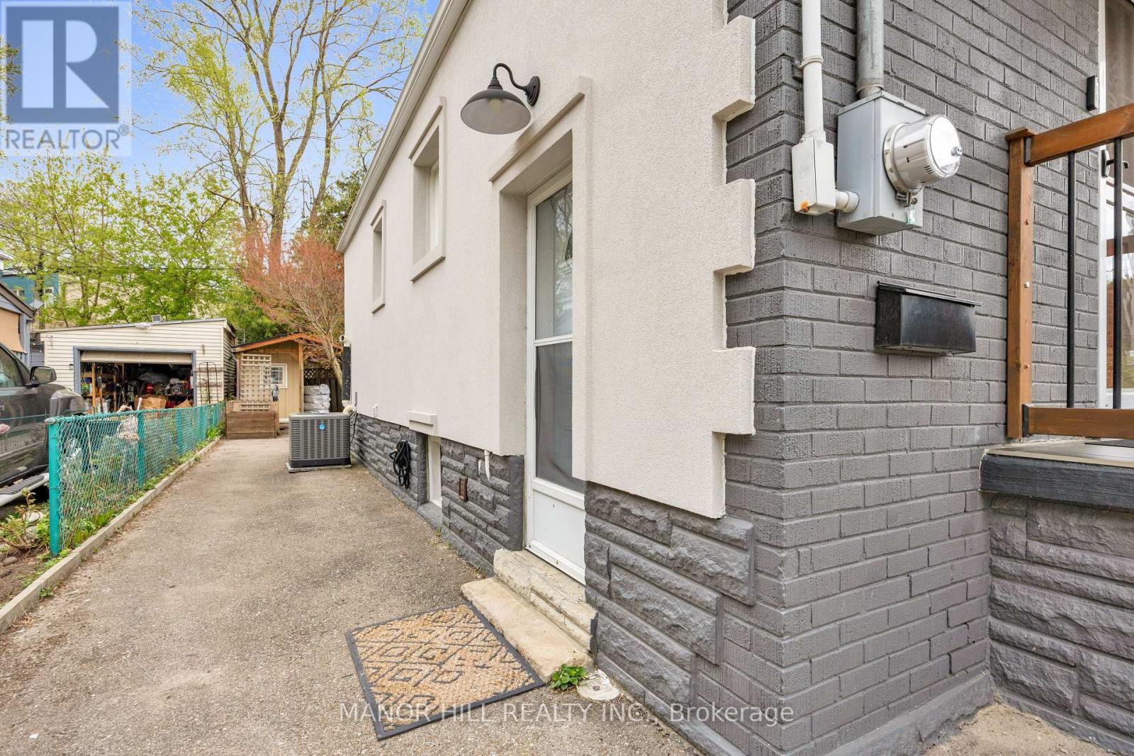 70 Bernice Crescent, Toronto, Ontario  M6N 1X2 - Photo 22 - W13100276