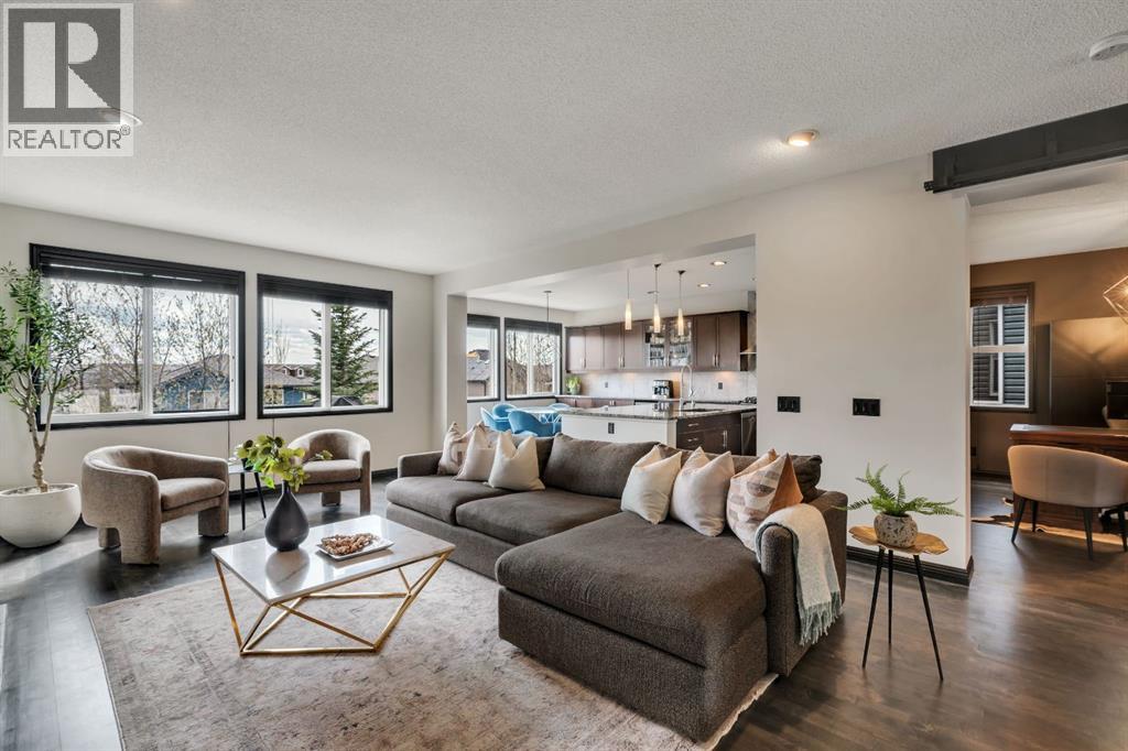55 Evanspark Circle Nw, Calgary, Alberta  T3P 0B4 - Photo 3 - A2309081