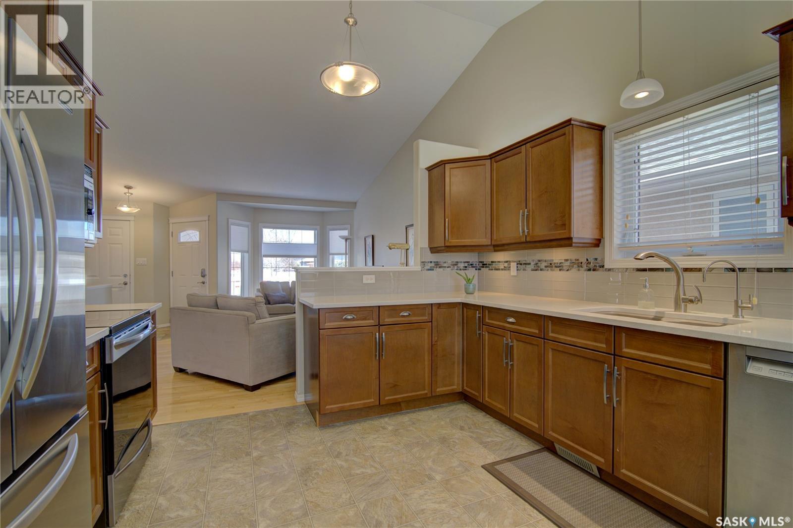 3023 Cranbourn Crescent, Regina, Saskatchewan  S4V 3B3 - Photo 10 - SK035382