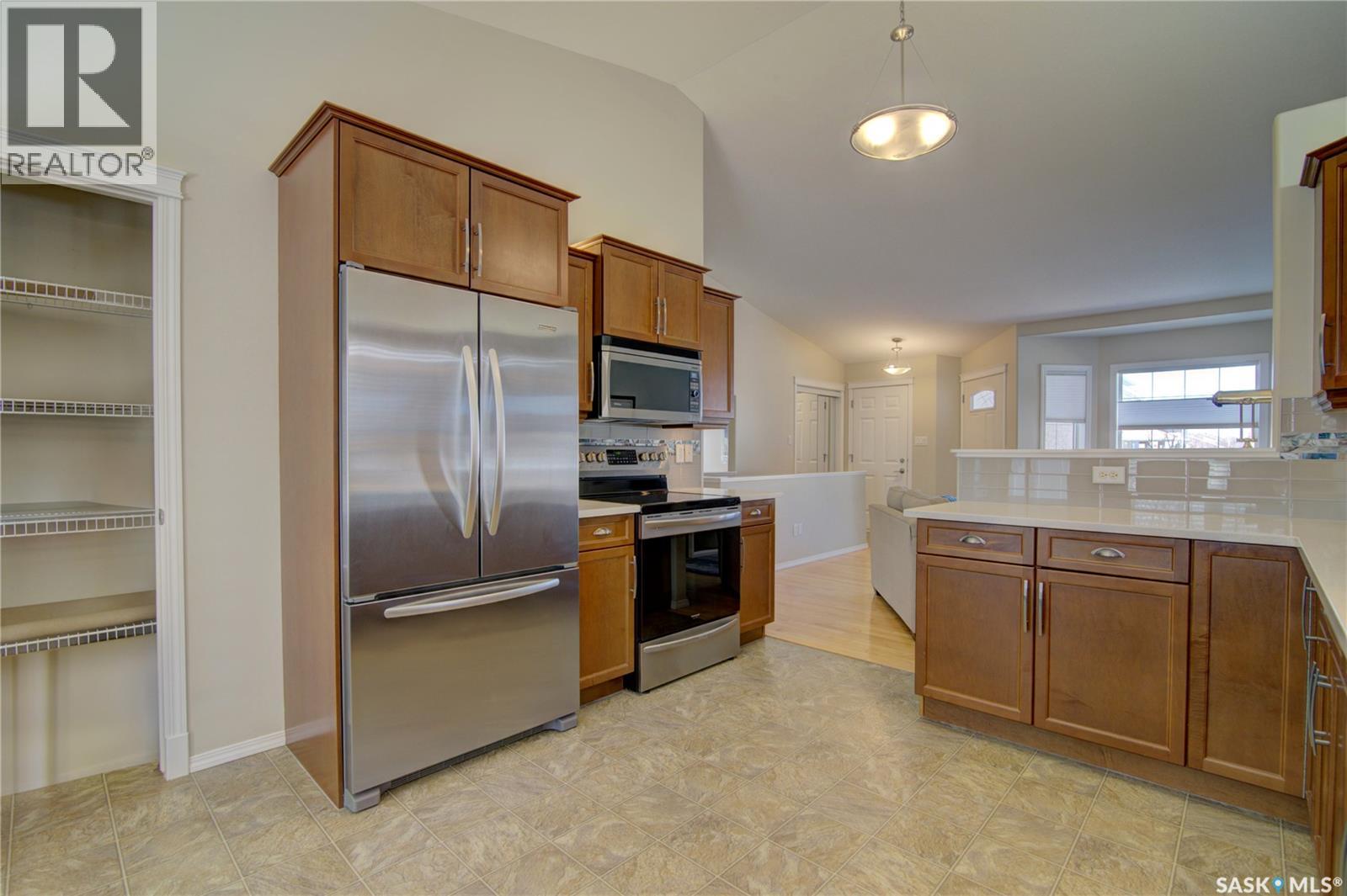 3023 Cranbourn Crescent, Regina, Saskatchewan  S4V 3B3 - Photo 11 - SK035382