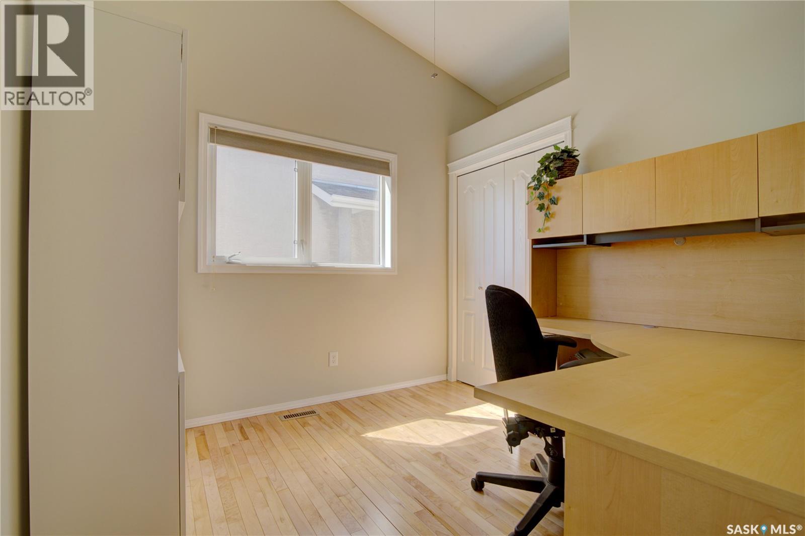 3023 Cranbourn Crescent, Regina, Saskatchewan  S4V 3B3 - Photo 16 - SK035382