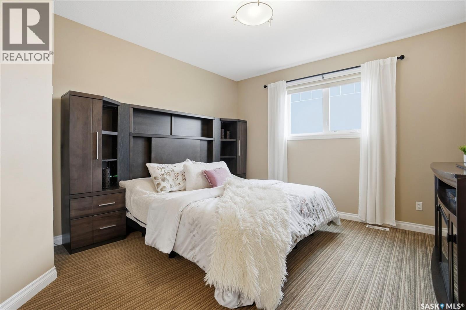 139 Pulles Crescent, Saskatoon, Saskatchewan  S7R 0B4 - Photo 9 - SK035326
