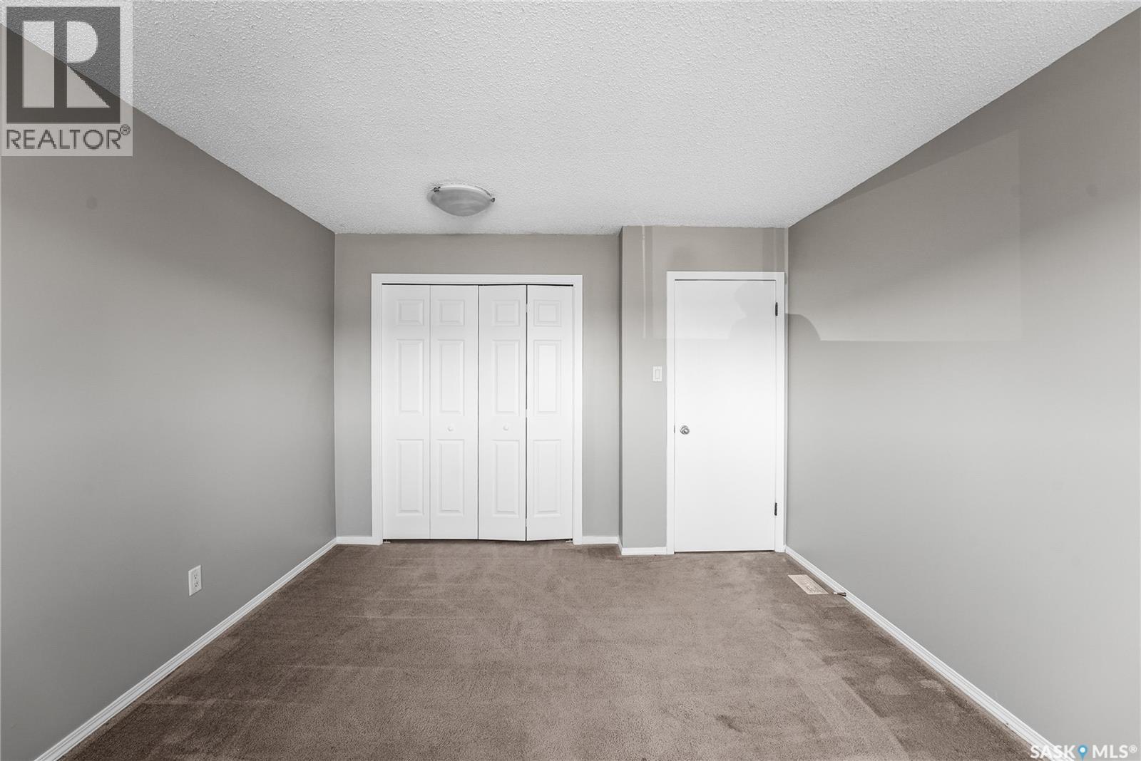 383 Fines Drive, Regina, Saskatchewan  S4N 5T3 - Photo 11 - SK035207