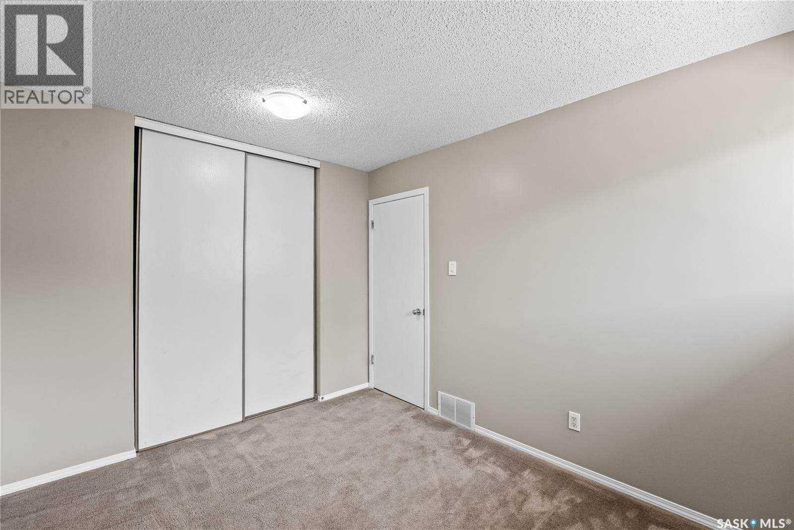383 Fines Drive, Regina, Saskatchewan  S4N 5T3 - Photo 15 - SK035207