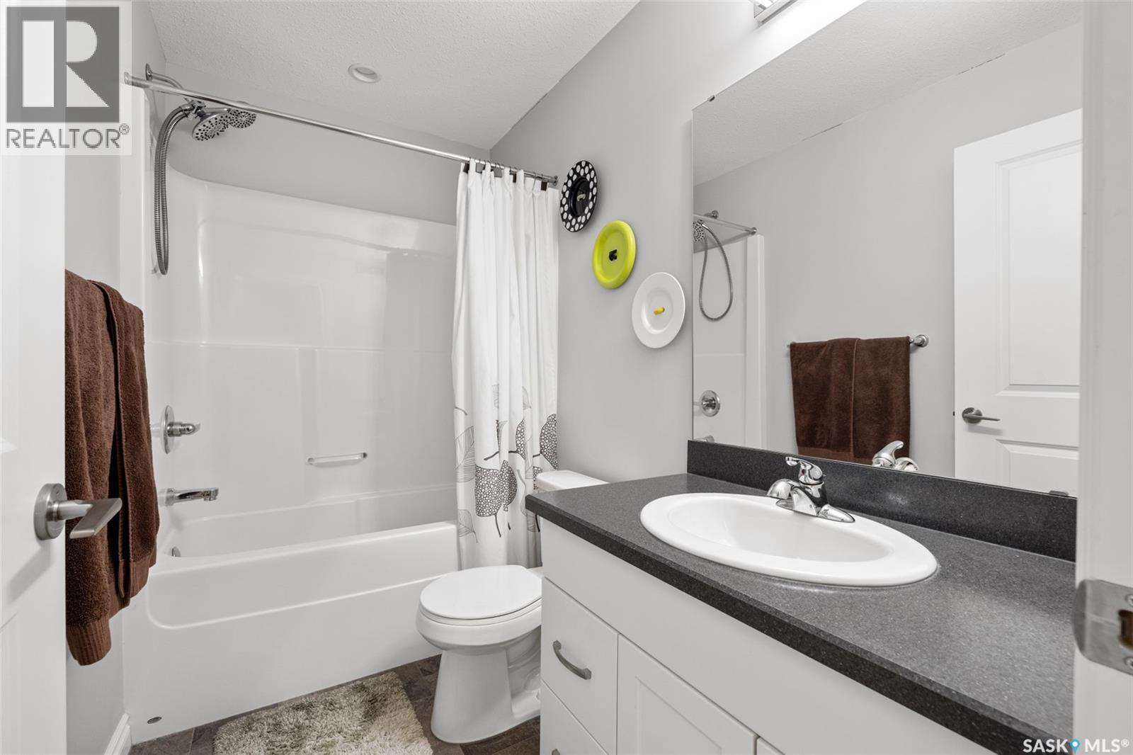 145 Plains Circle, Pilot Butte, Saskatchewan  S0G 0H5 - Photo 19 - SK035199