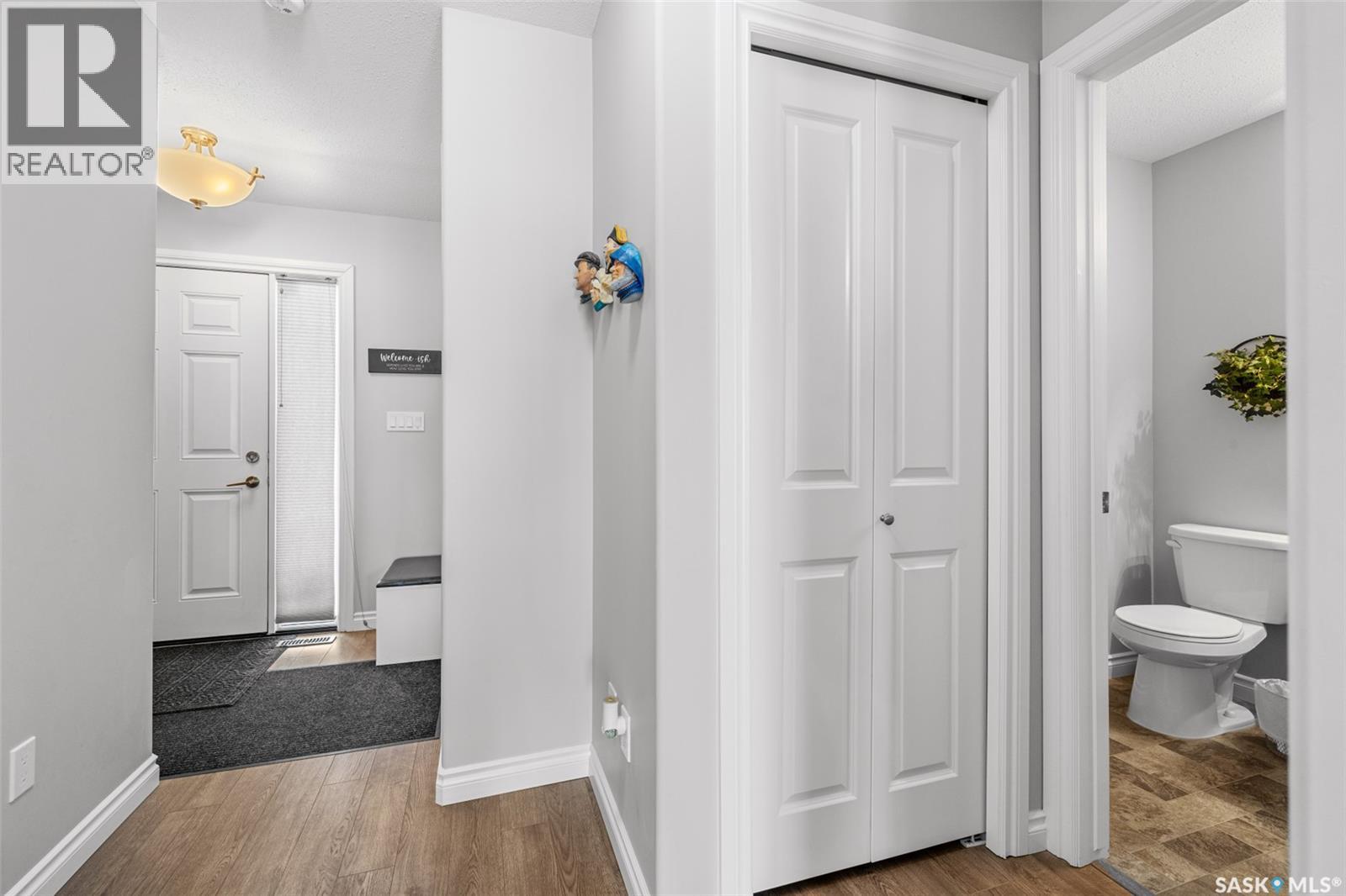 145 Plains Circle, Pilot Butte, Saskatchewan  S0G 0H5 - Photo 4 - SK035199
